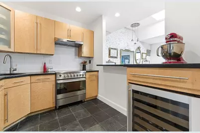 552 Columbus Ave #Unit 6, Boston, MA 02118 - Photo 4