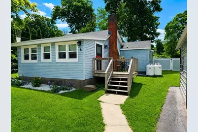 6 Lake Shore Dr, Wales, MA 01081 - Photo 2