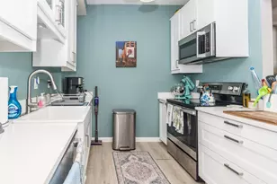 110 Maple Pl, Dedham, MA 02026 - Photo 4
