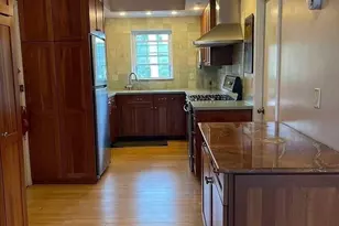 30 Lake Shore Ct, Boston, MA 02135 - Photo 4