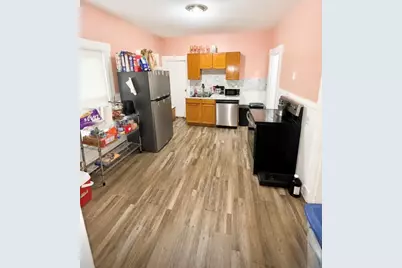 104 Alden St, Springfield, MA 01109 - Photo 16