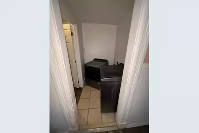 104 Alden St, Springfield, MA 01109 - Photo 6