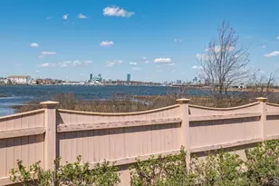 138 Quincy Shore Dr, Quincy, MA 02171 - Photo 8