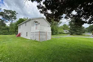 2 Hazelhurst Ave, East Longmeadow, MA 01028 - Photo 16