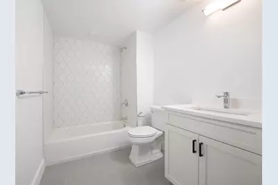 425 Border St. #405, Boston, MA 02128 - Photo 10