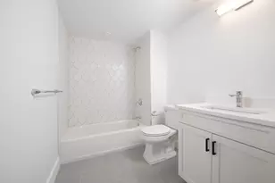 425 Border St, Boston, MA 02128 - Photo 10