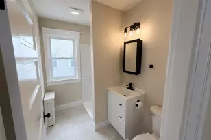 10 Tower St, Worcester, MA 01606 - Photo 4