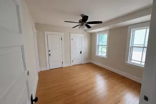 10 Tower St, Worcester, MA 01606 - Photo 12