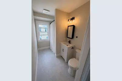 10 Tower St #3, Worcester, MA 01606 - Photo 4