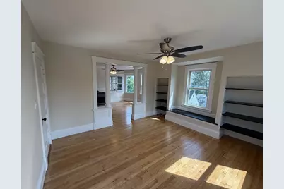10 Tower St #3, Worcester, MA 01606 - Photo 2
