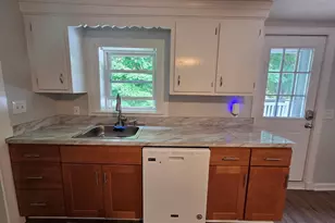 226 Central, Rockland, MA 02370 - Photo 4