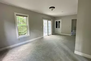 33 Prospect St, Templeton, MA 01436 - Photo 8