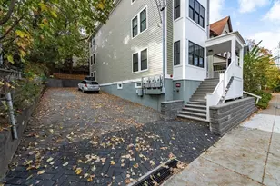 26 Arlington St, Boston, MA 02135 - Photo 14