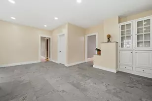 95 S Main St, North Brookfield, MA 01535 - Photo 12