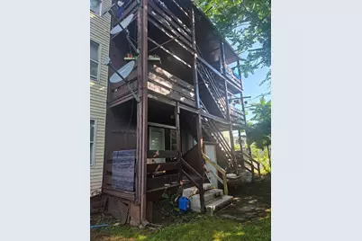 109 Grover St, Springfield, MA 01104 - Photo 20