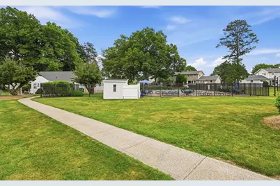 237 Greenwood Ter. #237, Chicopee, MA 01022 - Photo 36