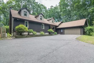 130 Mort Vining Rd, Southwick, MA 01077 - Photo 12