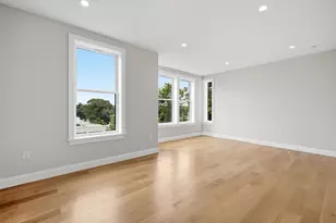 40 Westmoreland St, Boston, MA 02124 - Photo 12