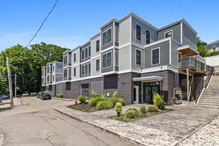 40 Westmoreland St, Boston, MA 02124 - Photo 22