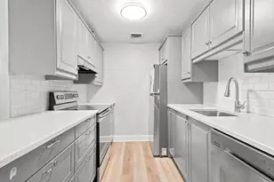 15 Bower Rd, Quincy, MA 02169 - Photo 10