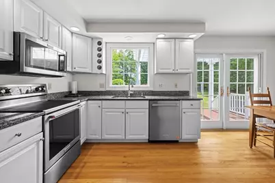 16 King Philip Path, Mendon, MA 01756 - Photo 10