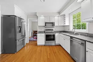16 King Philip Path, Mendon, MA 01756 - Photo 12