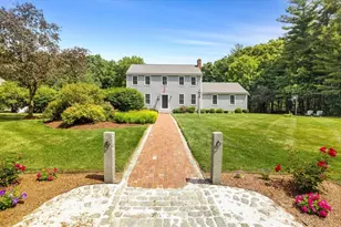 16 King Philip Path, Mendon, MA 01756 - Photo 1