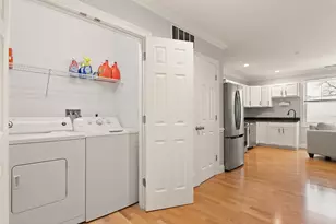 40 Hancock St, Boston, MA 02125 - Photo 10