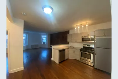 228 Commonwealth #10, Boston, MA 02116 - Photo 2