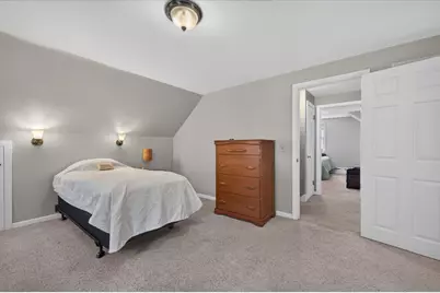 11 Foster St, Oxford, MA 01540 - Photo 22