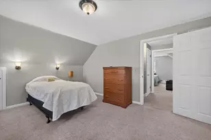 11 Foster St, Oxford, MA 01540 - Photo 22
