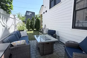 15 Emaerald St, Newton, MA 02458 - Photo 8