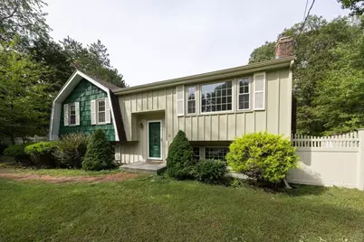 23 Lexington Ln, Millis, MA 02054 - Photo 2