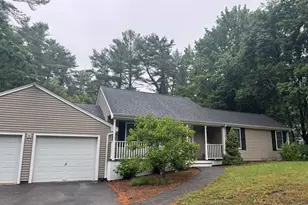112 High St, Carver, MA 02330 - Photo 2
