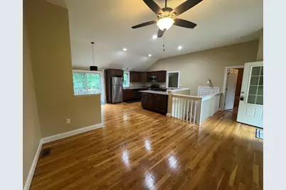 112 High Street, Carver, MA 02330 - Photo 4
