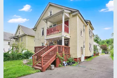 46-48 Narragansett, Springfield, MA 01107 - Photo 4