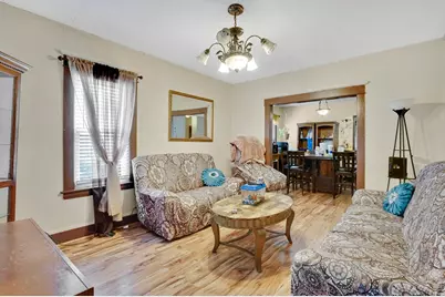 46-48 Narragansett, Springfield, MA 01107 - Photo 10