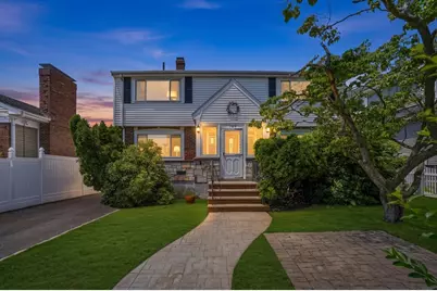 126 Brookfield, Winthrop, MA 02152 - Photo 1