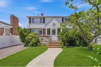 126 Brookfield, Winthrop, MA 02152 - Photo 2