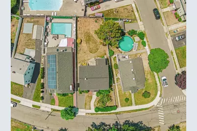 126 Brookfield, Winthrop, MA 02152 - Photo 38