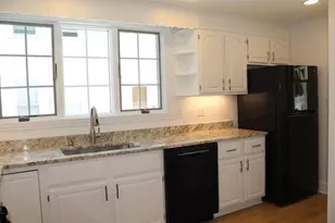16 Orchard St, Medford, MA 02155 - Photo 6