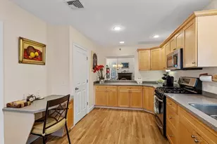 25 Whiting Ln, Hingham, MA 02043 - Photo 8
