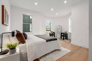 26 Adelaide St, Boston, MA 02130 - Photo 6
