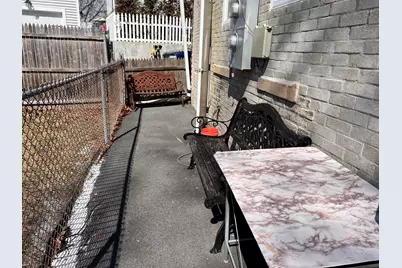 X30 Baker St, B, Boston, MA 02132 - Photo 8