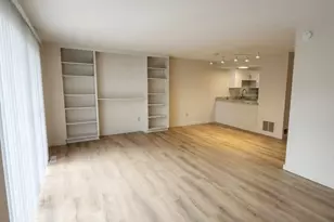 10 Winston Ct, Amherst, MA 01002 - Photo 8