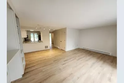 10 Winston Ct #10, Amherst, MA 01002 - Photo 6