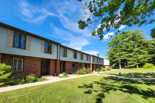 10 Winston Ct, Amherst, MA 01002 - Photo 1