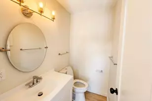 10 Winston Ct, Amherst, MA 01002 - Photo 10