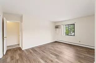 10 Williams St, Watertown, MA 02472 - Photo 6