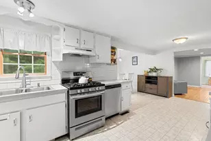 65 Flintlocke Dr, Plymouth, MA 02360 - Photo 18